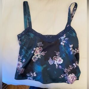 Urban Outfitters Floral Cropped Silky Summer Going out Top with Lace